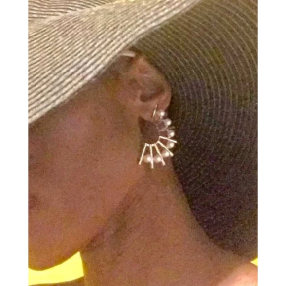 Anthropologie Pearl Art Deco Mid Century Modern Fashion Earrings - Picture 5 of 6